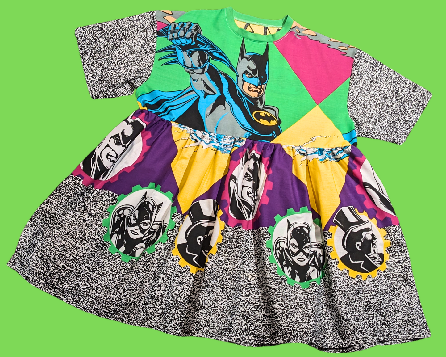 Handmade, Upcycled Vintage 1992 Batman Bedsheet T-Shirt Dress Fits 2XL