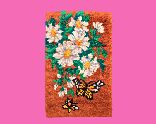 Vintage 1980's Daisies and Butterflies Rug