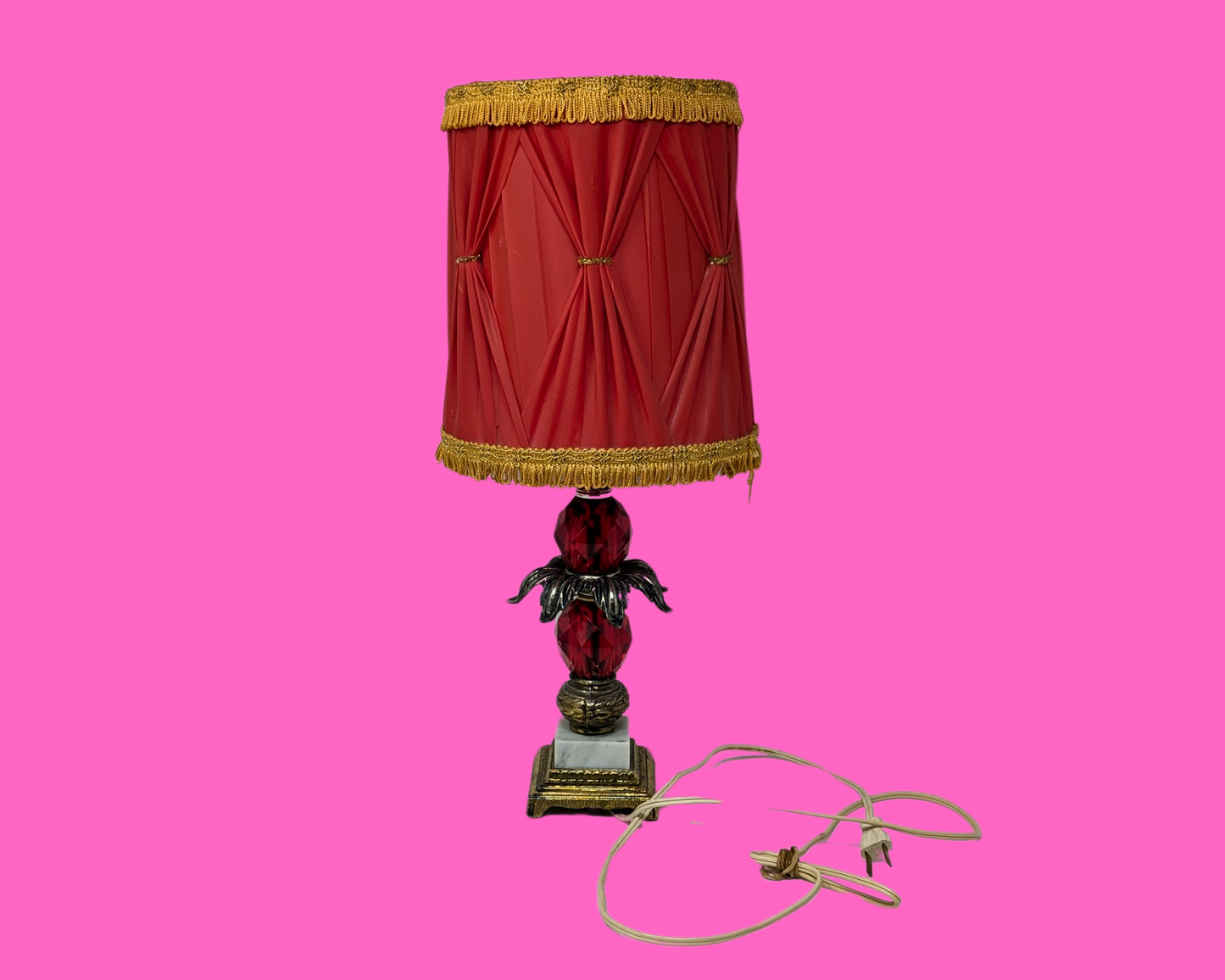 Vintage 1960's Elegant Red Lamp