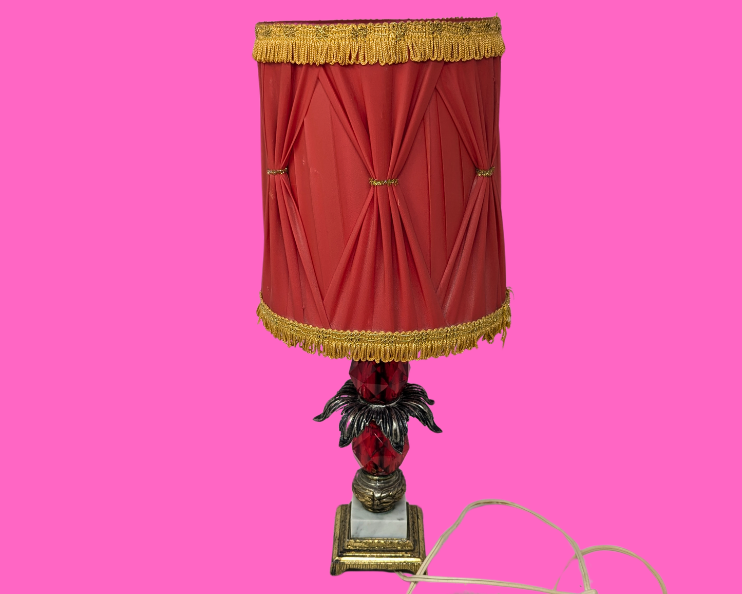 Vintage 1960's Elegant Red Lamp