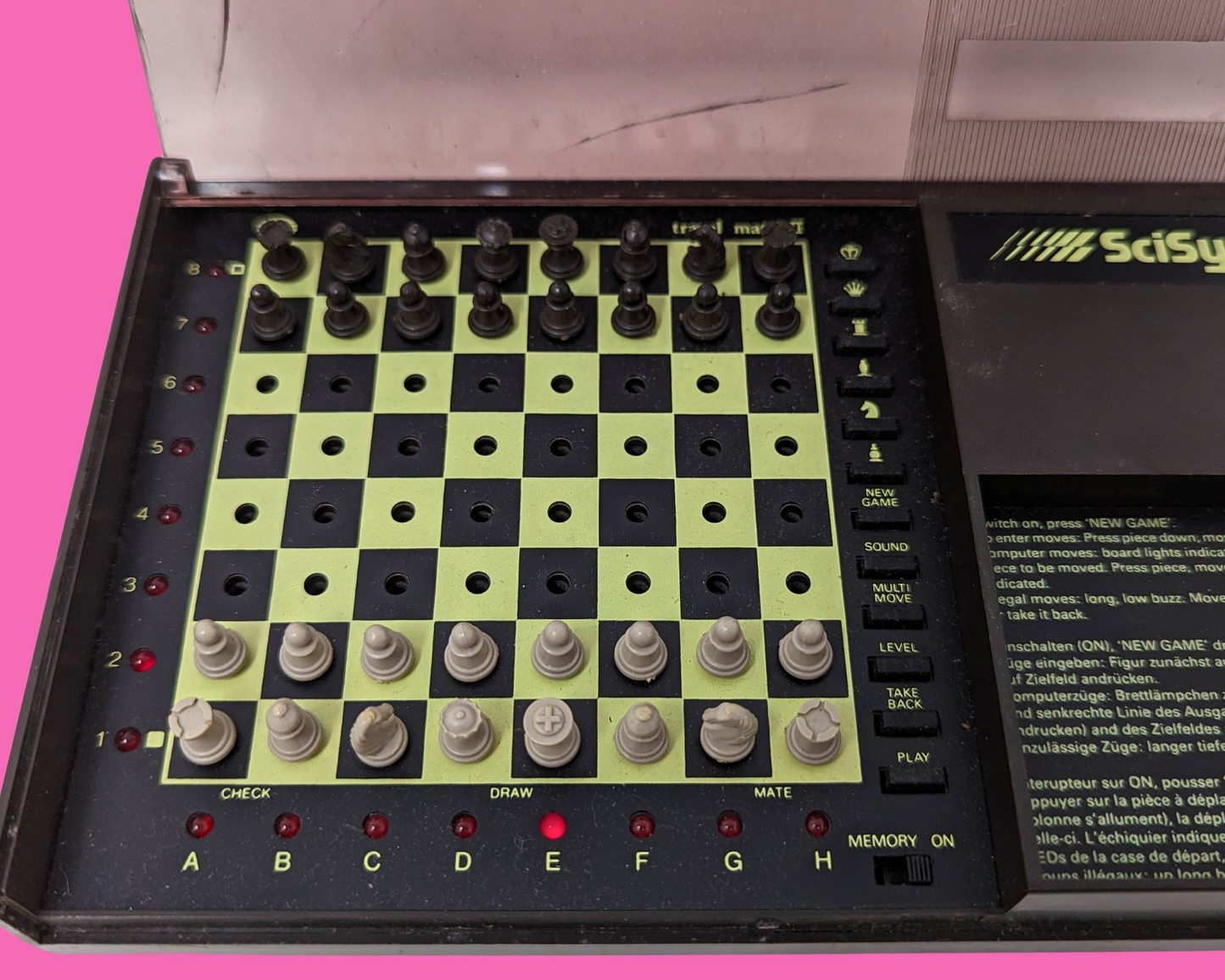 Vintage 1980's Chest Electronic Functional Board Game