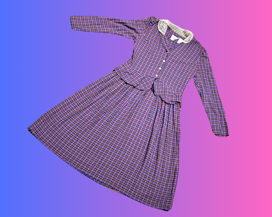 Vintage 1970's Elegant, Purple Plaid Pattern Dress with Collar Size M