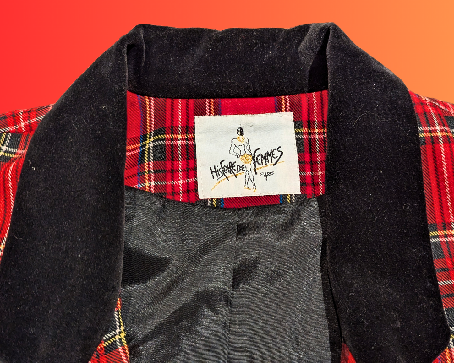 Vintage 1990's Red Plaid Blazer by Histoire de Femmes Paris Size M