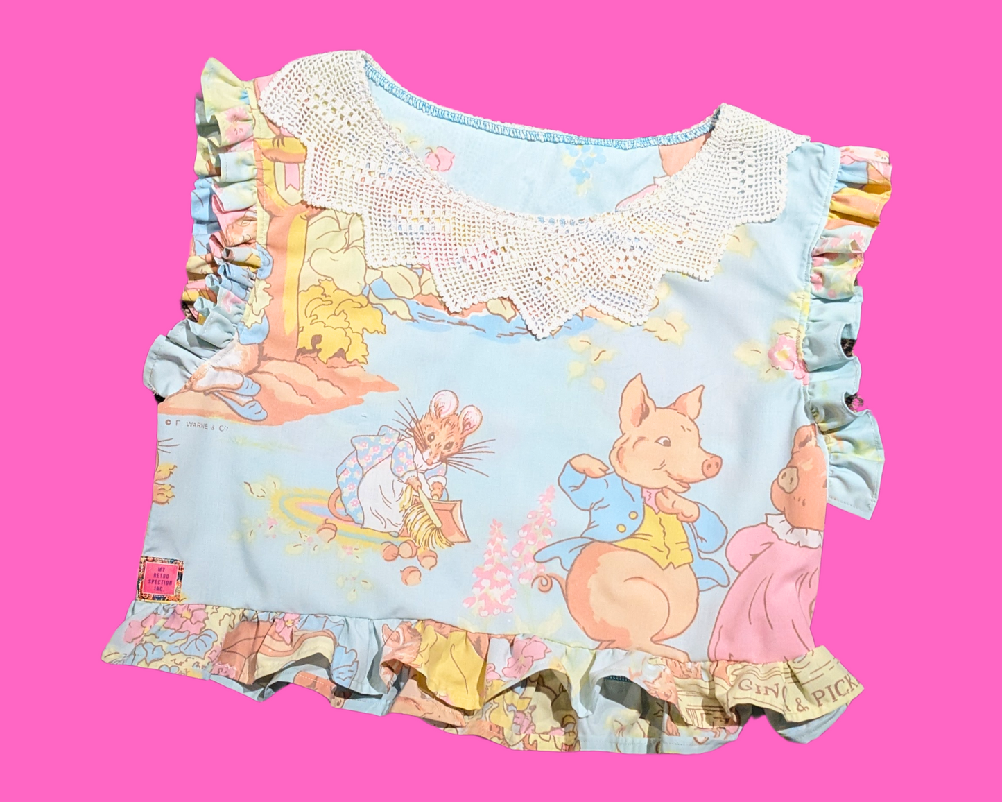 Handmade, Upcycled Vintage 1980's Beatrix Potter Characters Bedsheet Crop Top Size M