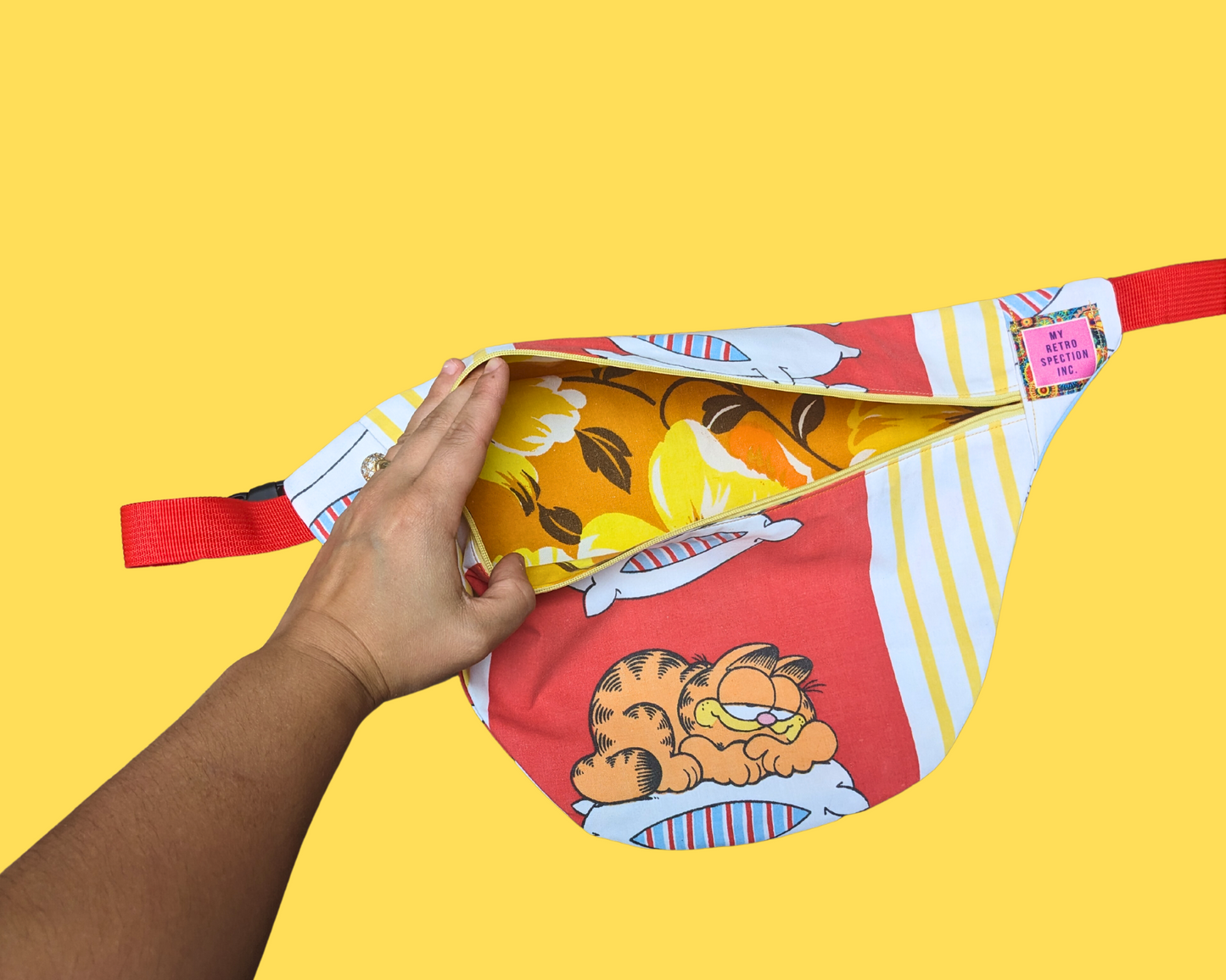 Handmade, Upcycled Vintage Garfield Bedsheet Fanny Pack