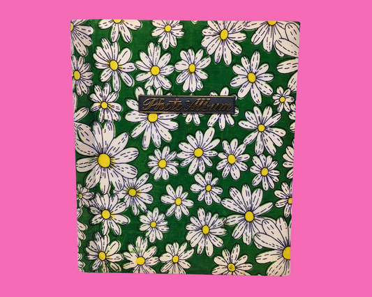 Vintage 1960's Daisies, Floral Photo Album