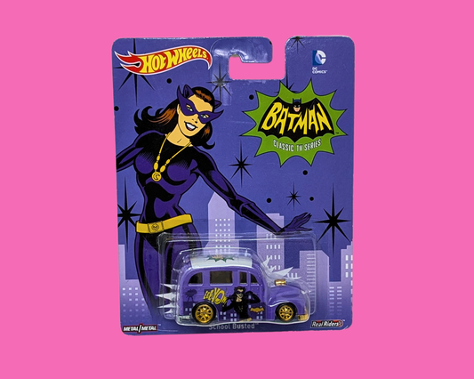 Y2K Collectible Sealed Hot Wheels Batman Bat Girl School Busted Automobile Toy