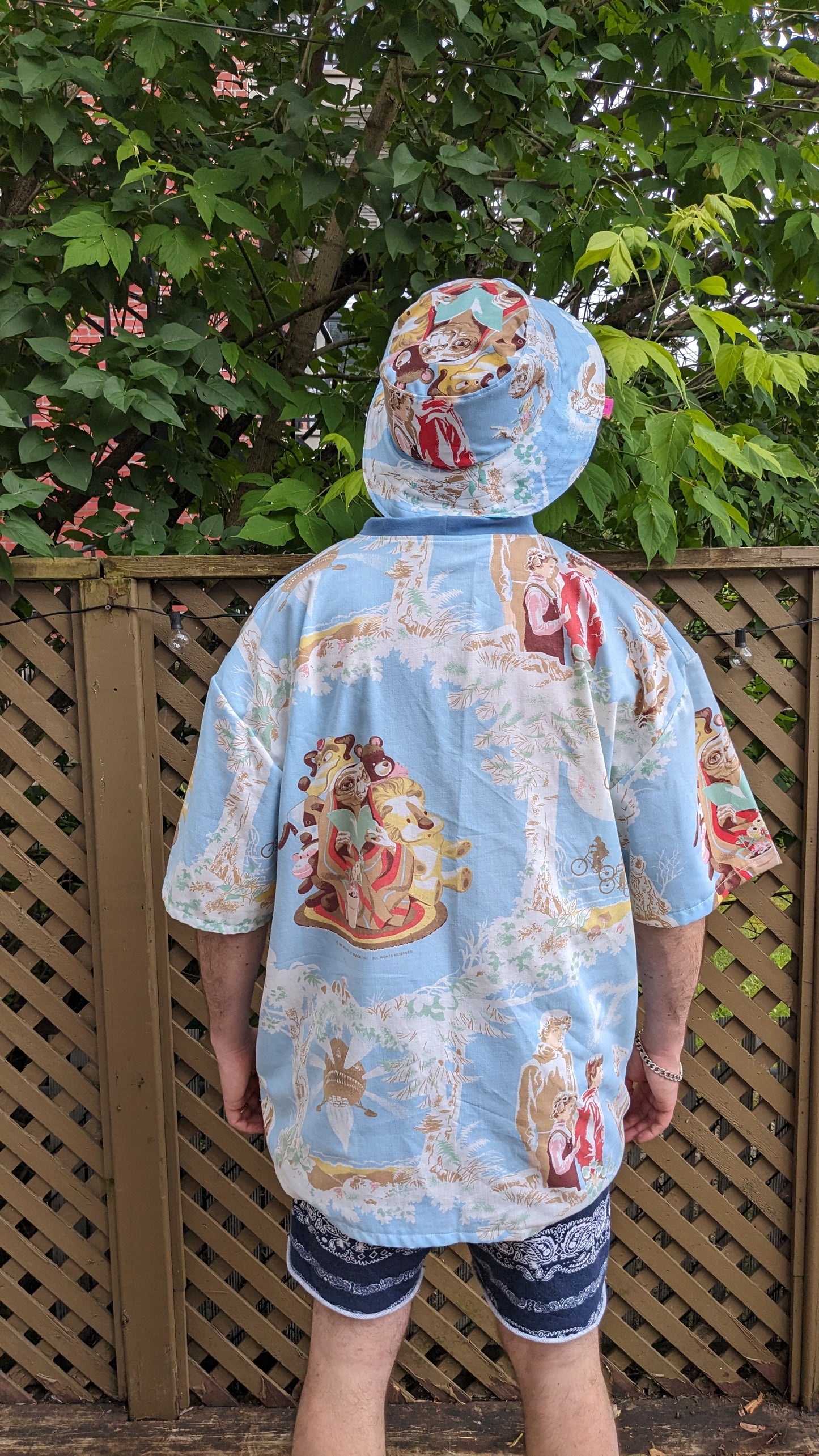 Handmade, Upcycled Vintage 1980's E.T Bedsheet T-Shirt Oversized XL, Fitted 2XL