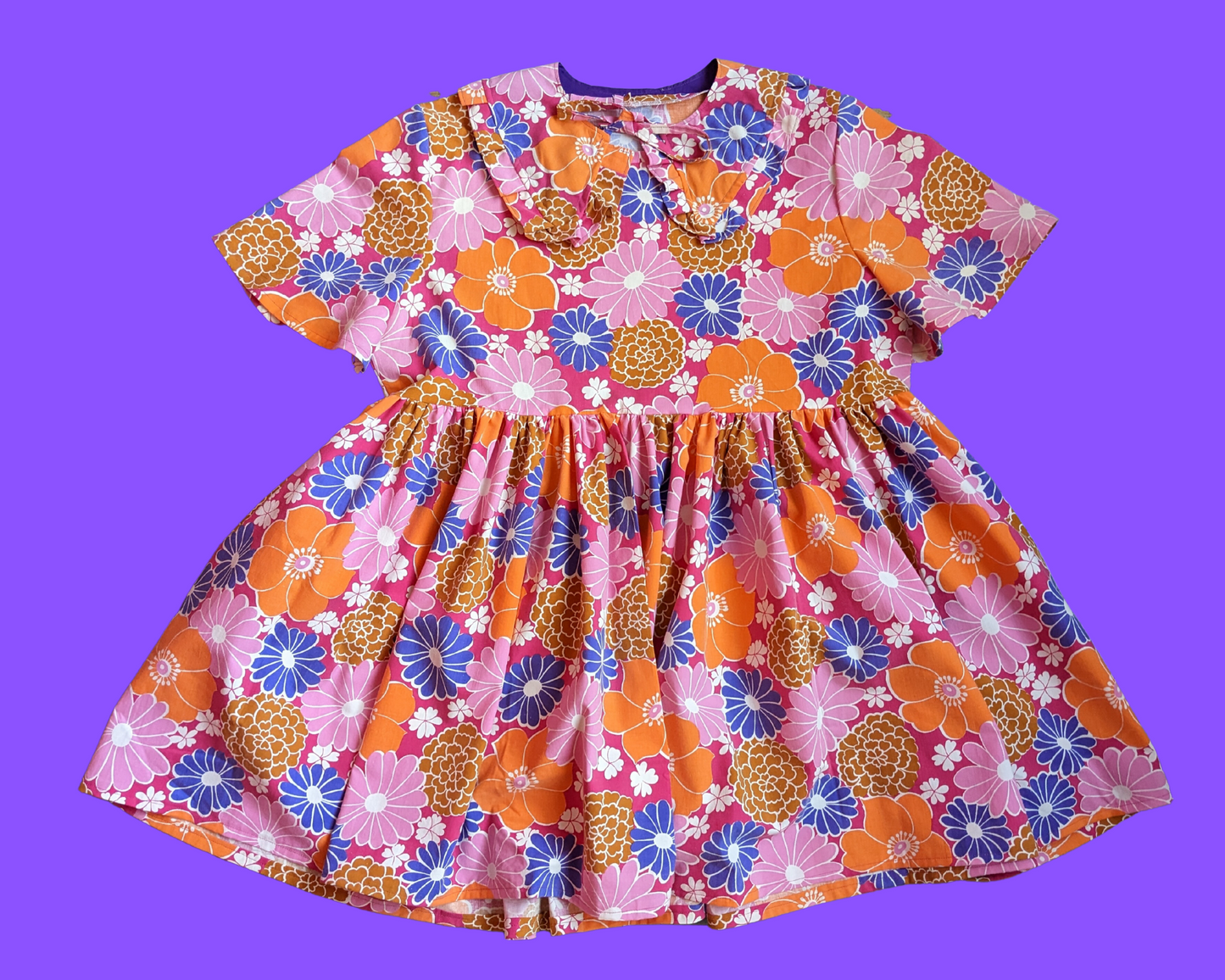 Handmade, Upcycled Vintage 1960's Pink, Purple and Orange Floral Bedsheet Dress with Matching Detachable Collar Size 3XL