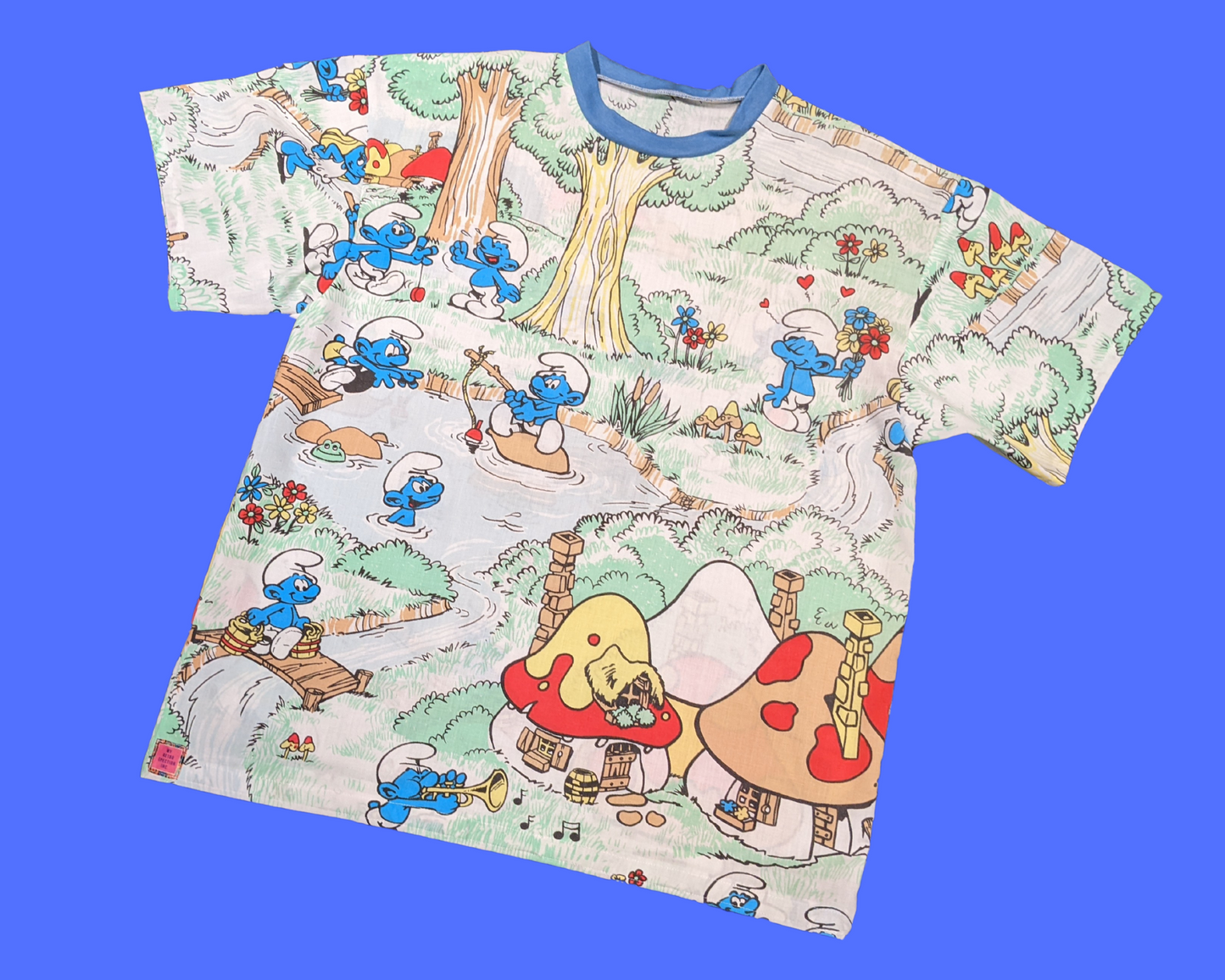 Handmade, Upcycled The Smurfs Vintage 1990's Bedsheet T-Shirt Oversized XS - Fits A Size M