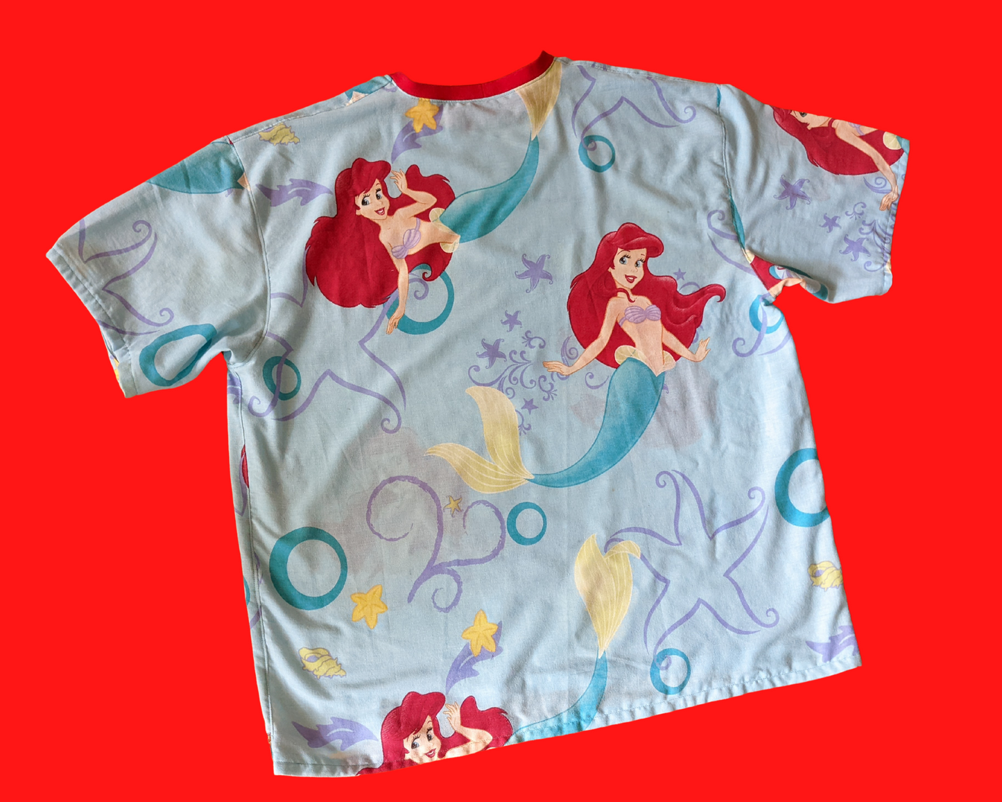 Fait à la main, Upcycled Vintage The Little Mermaid Bedsheet T-Shirt Oversized XL