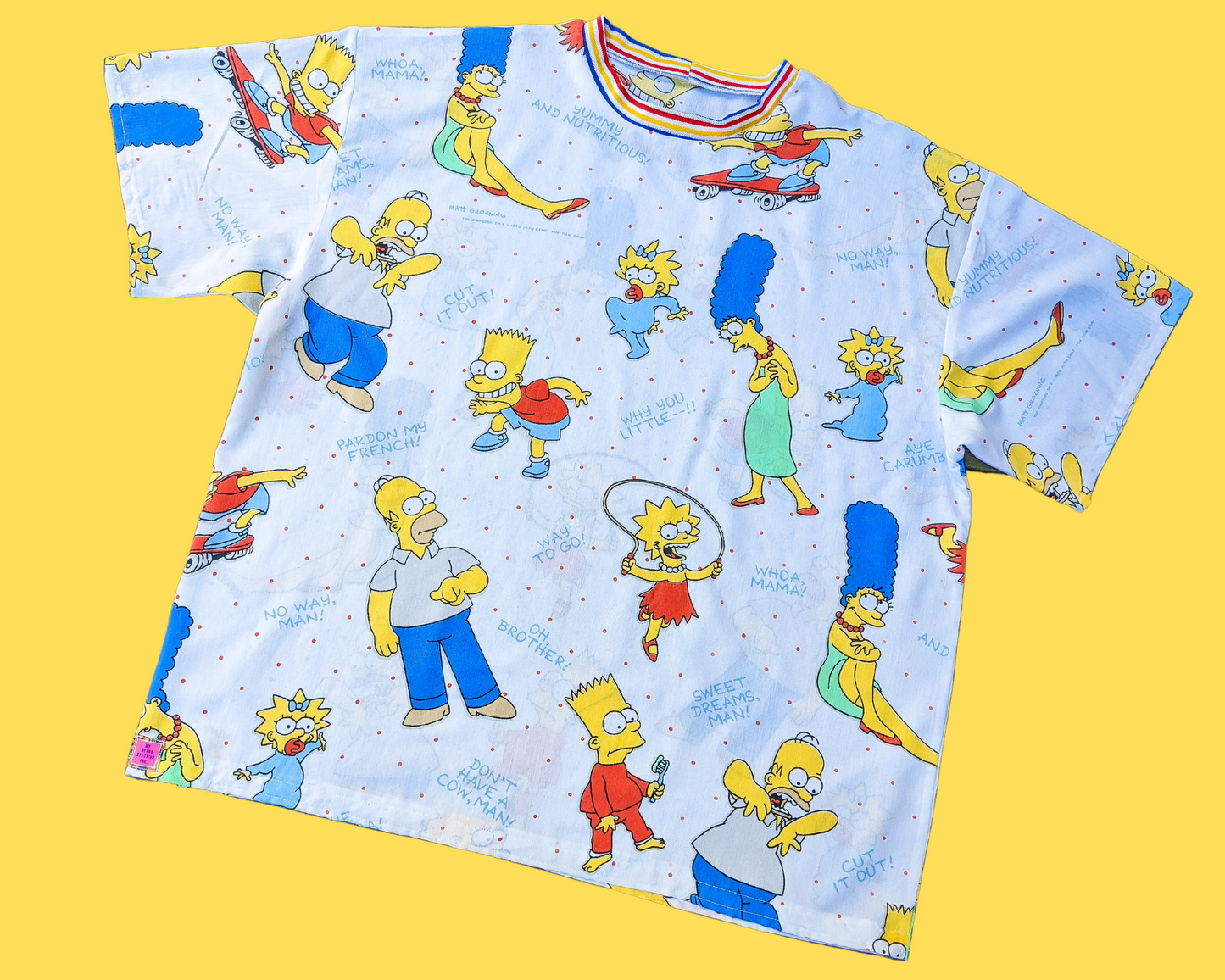 Fait à la main, Upcycled Vintage 1990's The Simpsons Bedsheet T-Shirt Oversized XL