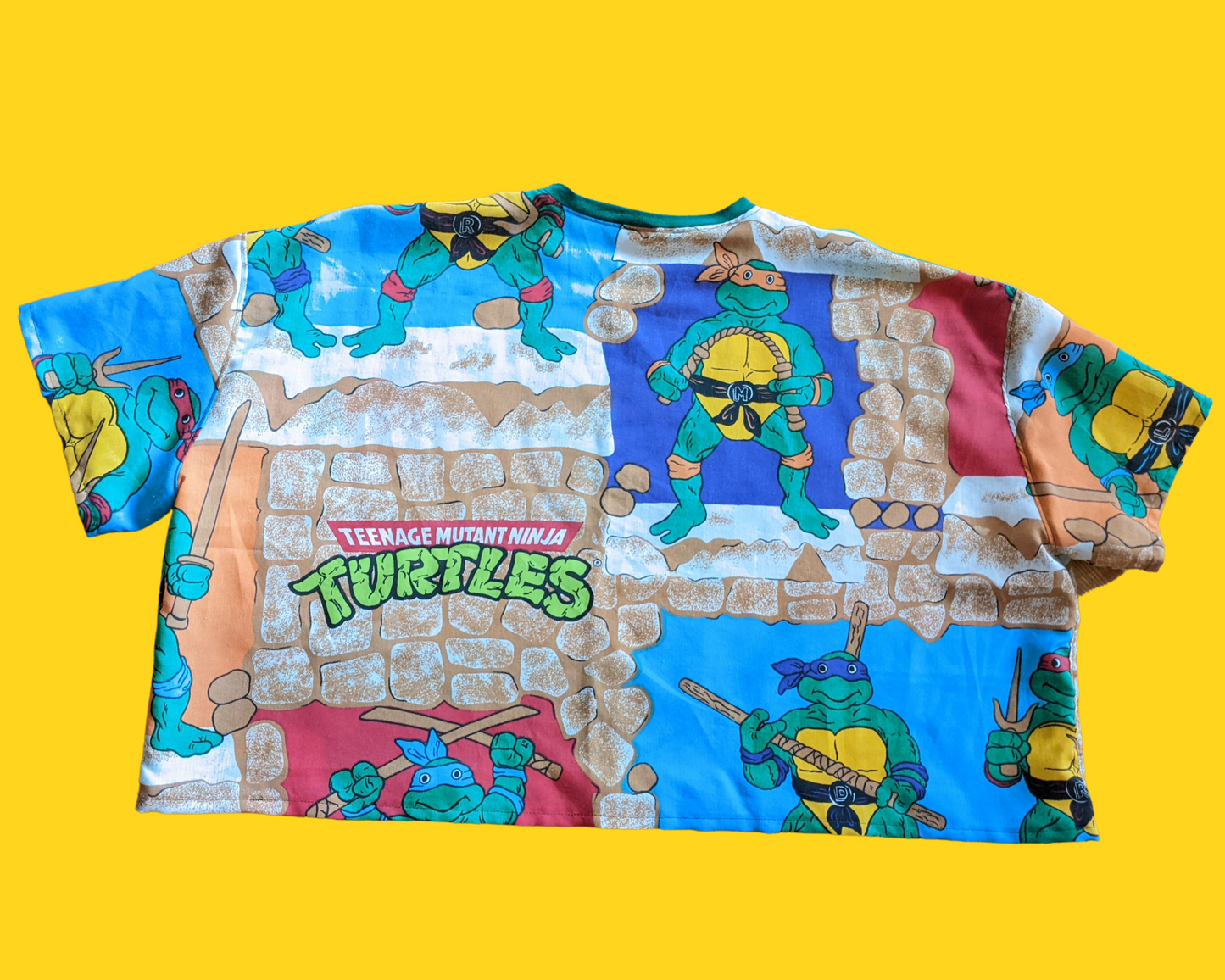 Fait à la main, Upcycled Vintage Teenage Mutant Ninja Turtles Crop Top Taille 2XL