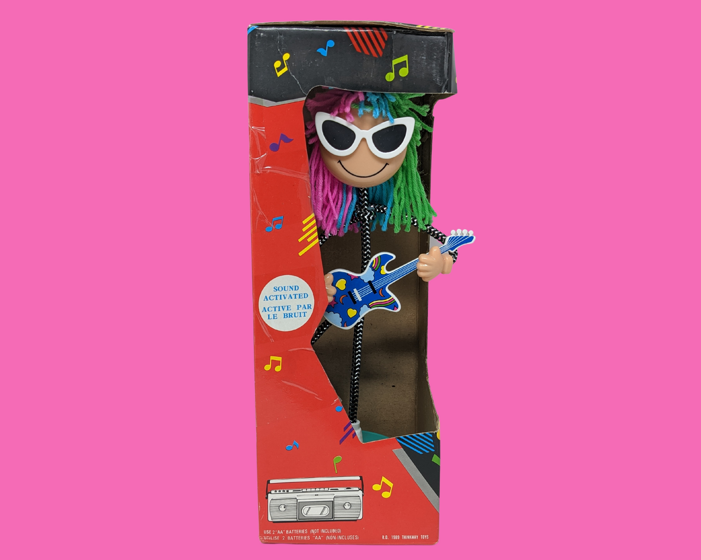 La poupée dansante vintage des années 1989 avec emballage d'origine, fonctionnelle