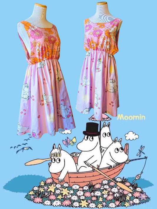 Fait à la main, Upcycled Moomins, Robe florale, Upcycled Vintage 1990 Moonins Bed Sheet Size SM