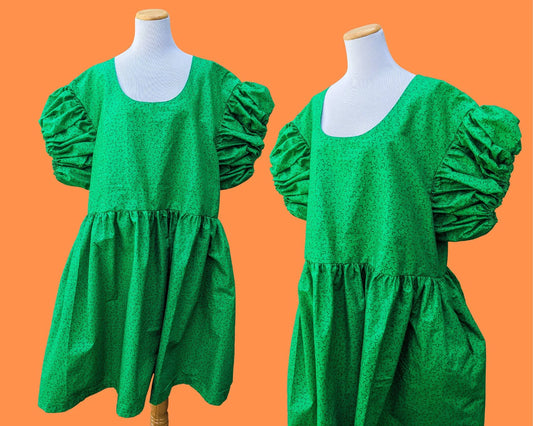 Handmade, Upcycled Emerald Green Dress Plus Size, Short Puffy Sleeves Size 2XL